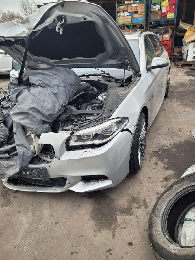BMW 5 serija