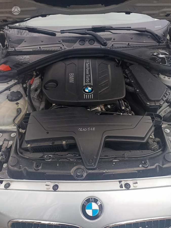 BMW 118, 2.0 l., hatchback
