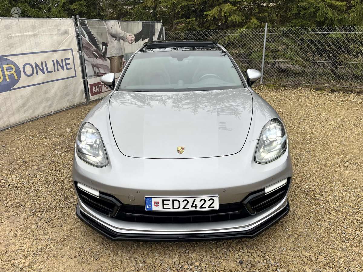 Porsche Panamera - 2