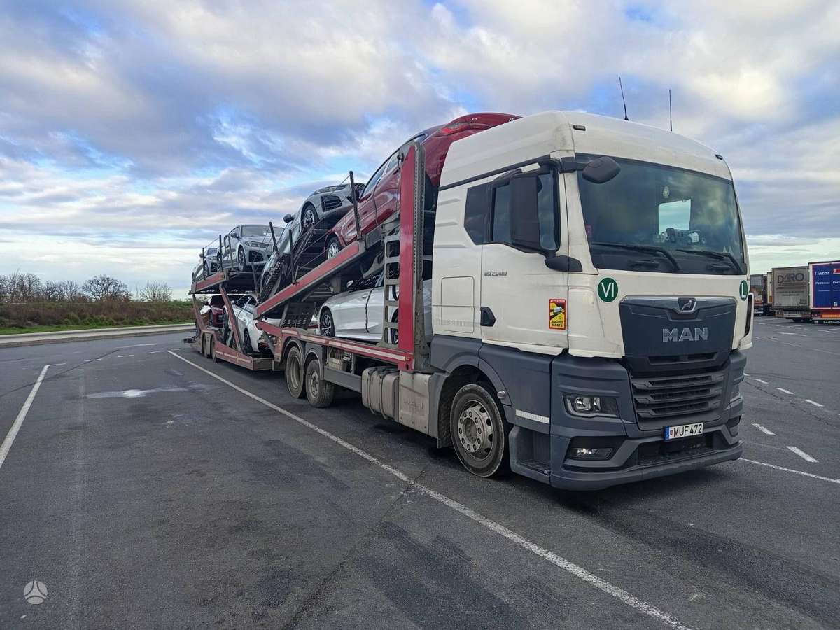 MAN + LOHR 2024, auto transporters