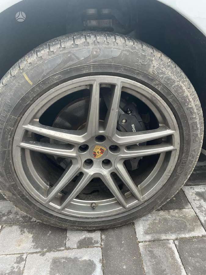 Porsche Macan, lengvojo lydinio, R19