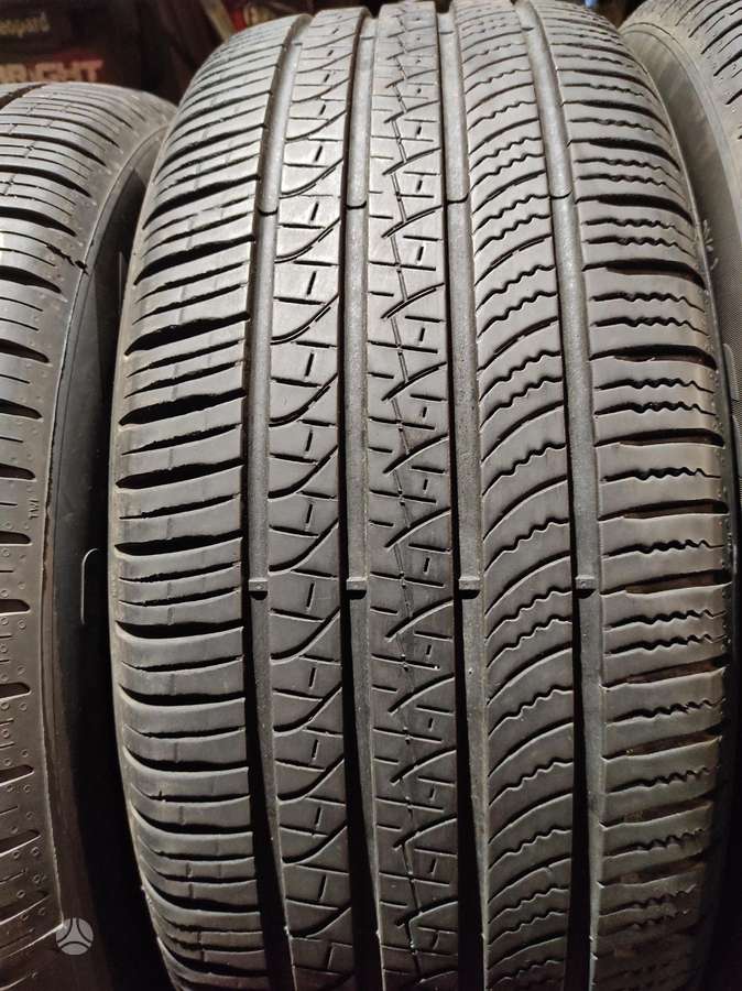 Pirelli, всесезонные 235/50 R20