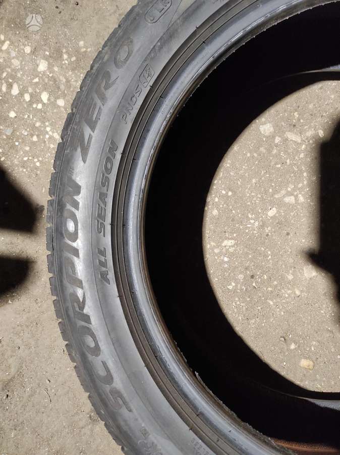 Pirelli, всесезонные 235/50 R20