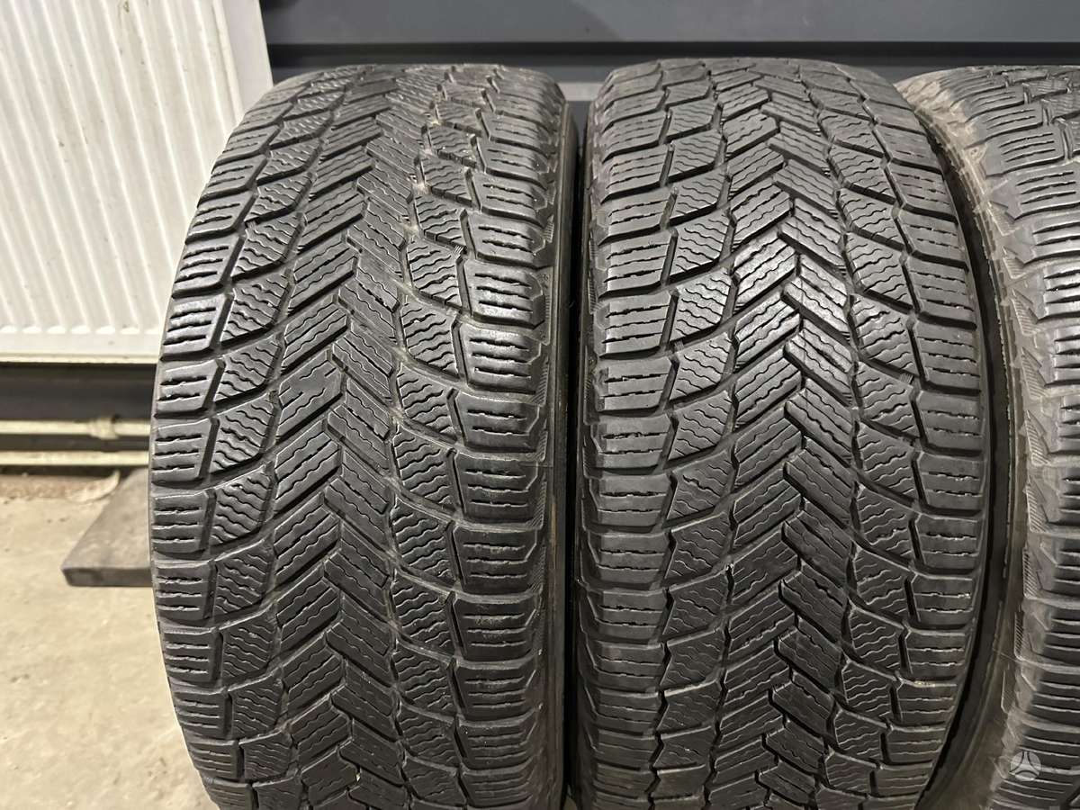 Michelin, žieminės 225/50 R17