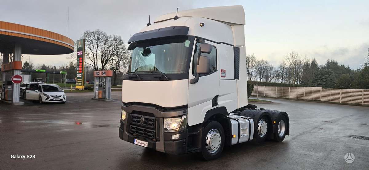 Renault T 480, double sleeper