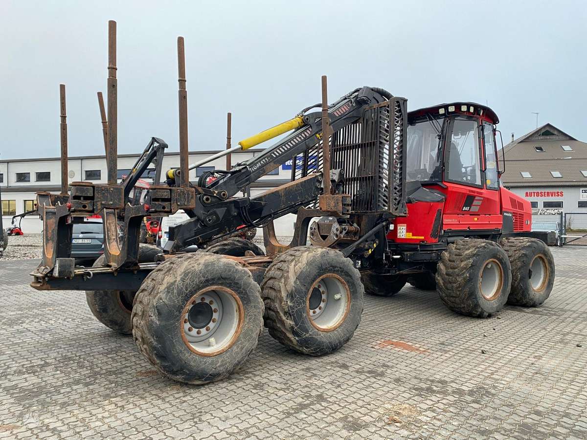 Komatsu 845 (F567), forwarders