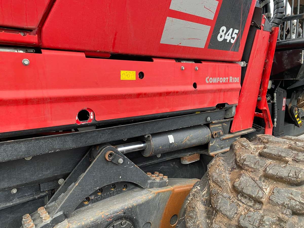 Komatsu 845 (F567), forwarders