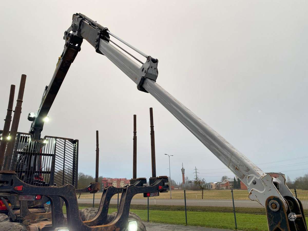 Komatsu 845 (F567), форвардеры