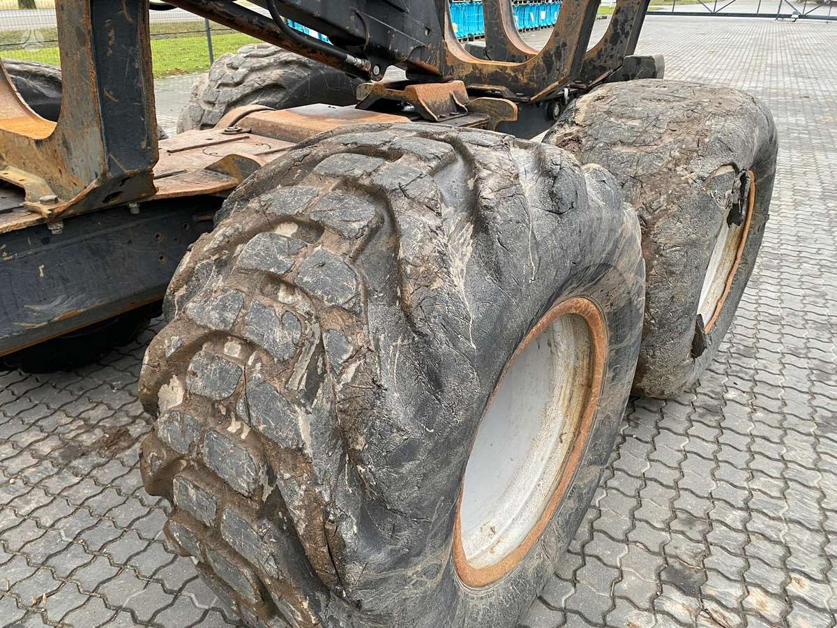 Komatsu 845 (F567), форвардеры