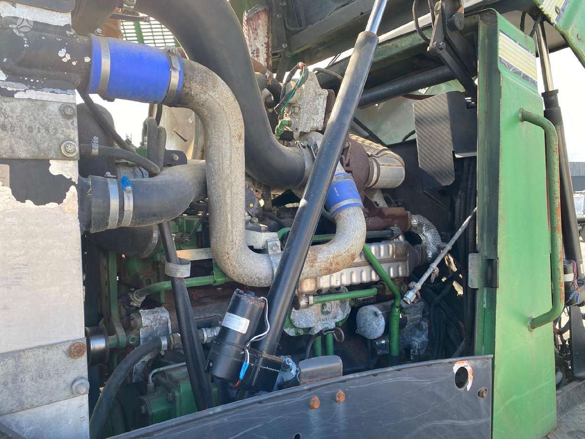 John Deere 1470E (H434), harvesters