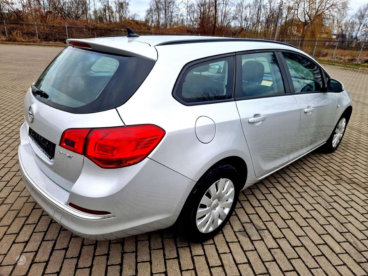 Opel Astra, 1.6 l., Универсал