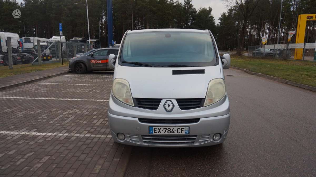 Renault Trafic, 2.5 l., passenger minibus
