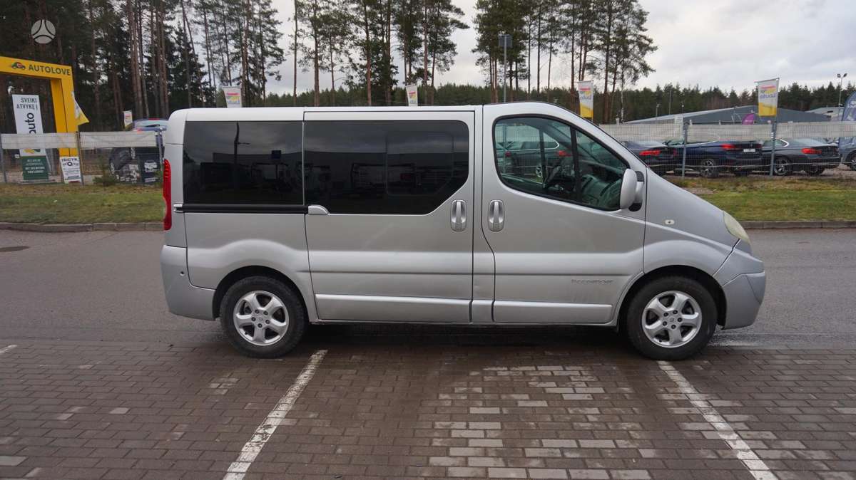 Renault Trafic, 2.5 l., passenger minibus