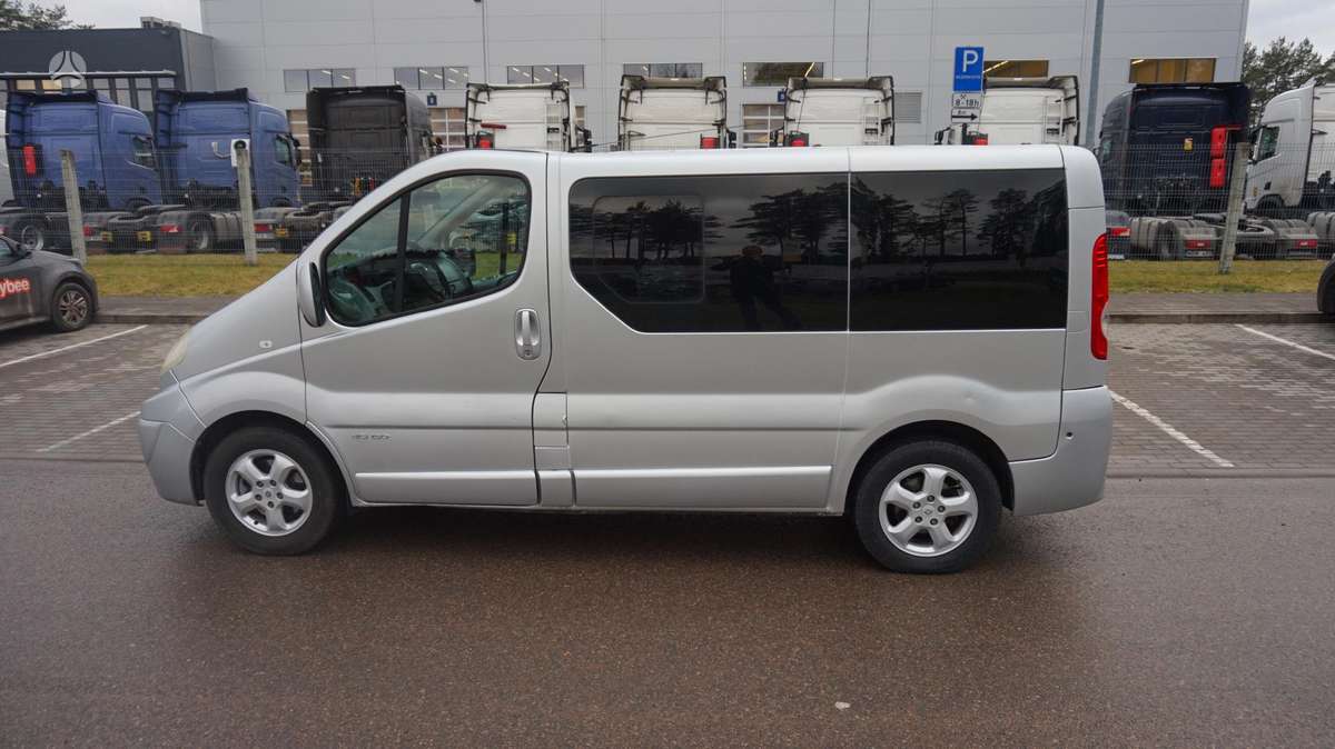 Renault Trafic, 2.5 l., passenger minibus