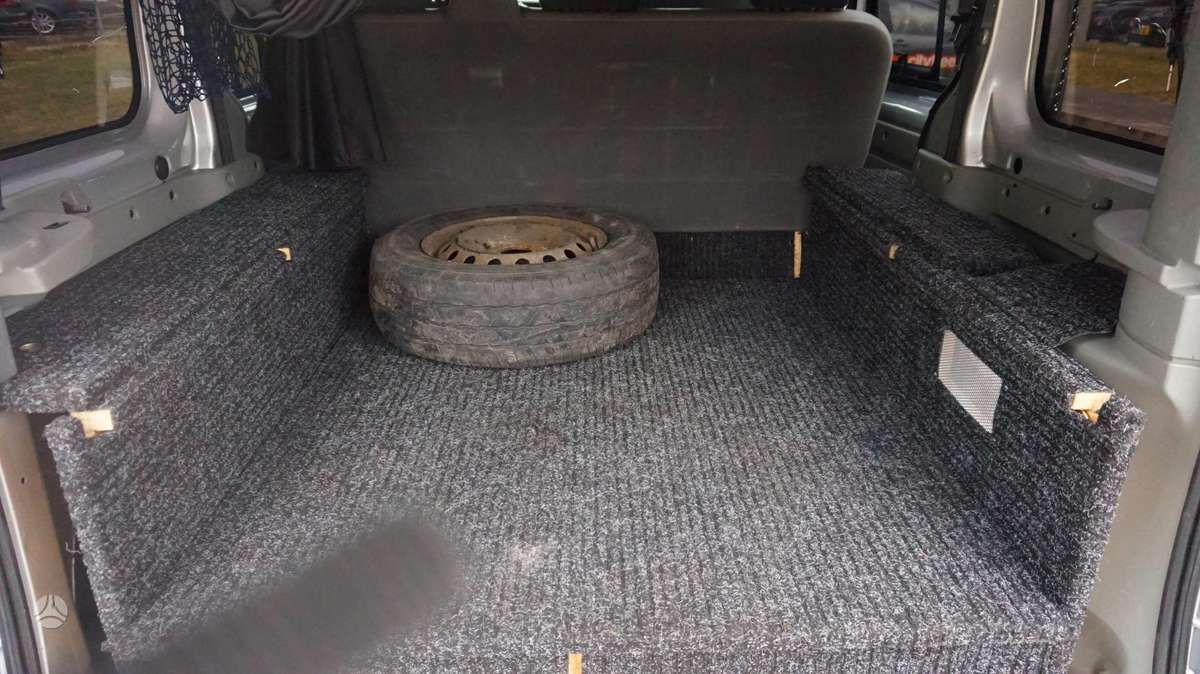 Renault Trafic, 2.5 l., passenger minibus
