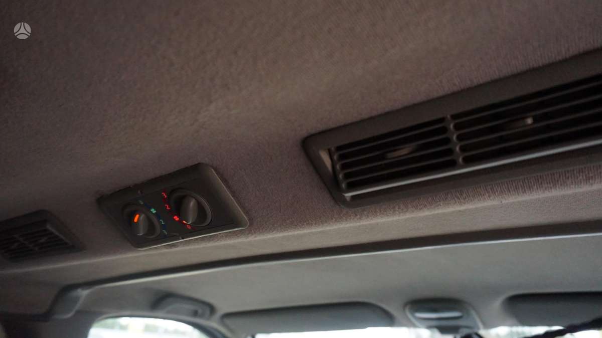 Renault Trafic, 2.5 l., passenger minibus