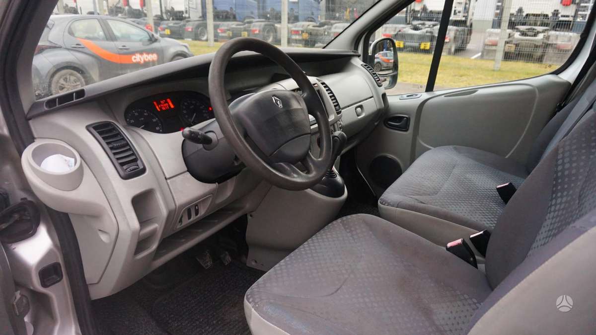 Renault Trafic, 2.5 l., passenger minibus