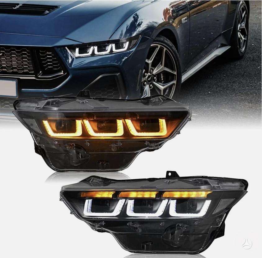 Ford Mustang žibintai
