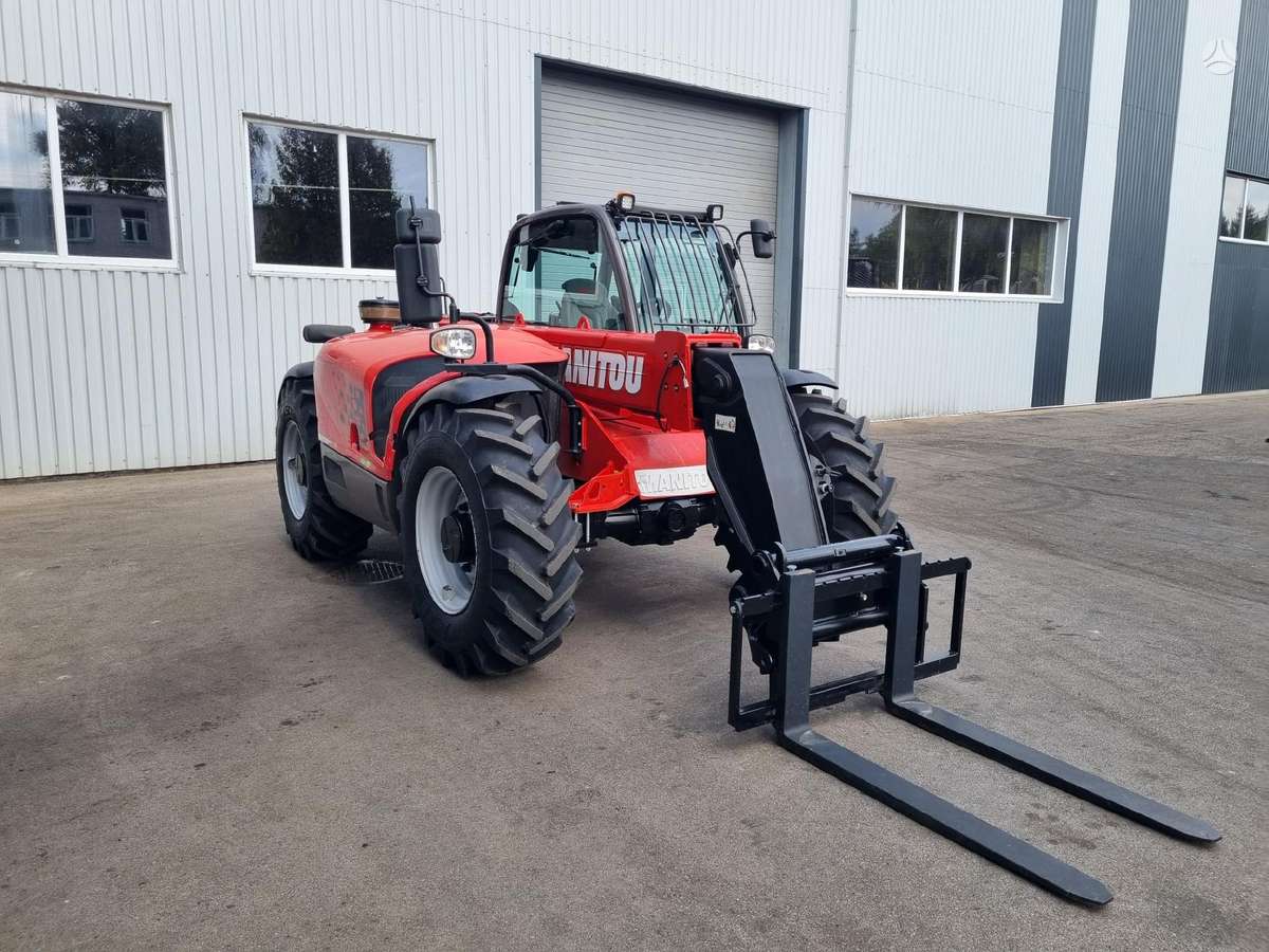 Manitou MT732, telescopic handler