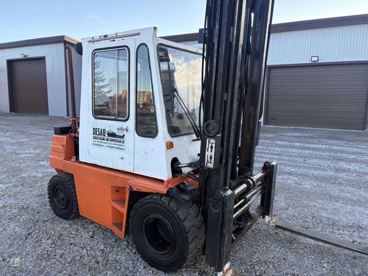 Kalmar 4-500, вилочные погрузчики
