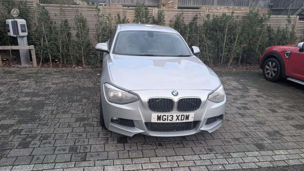 BMW 120