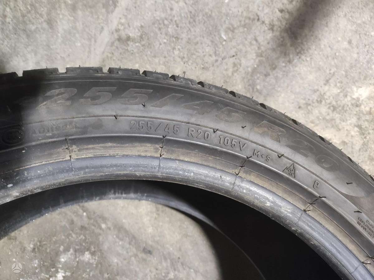 Pirelli, winter 255/45 R20