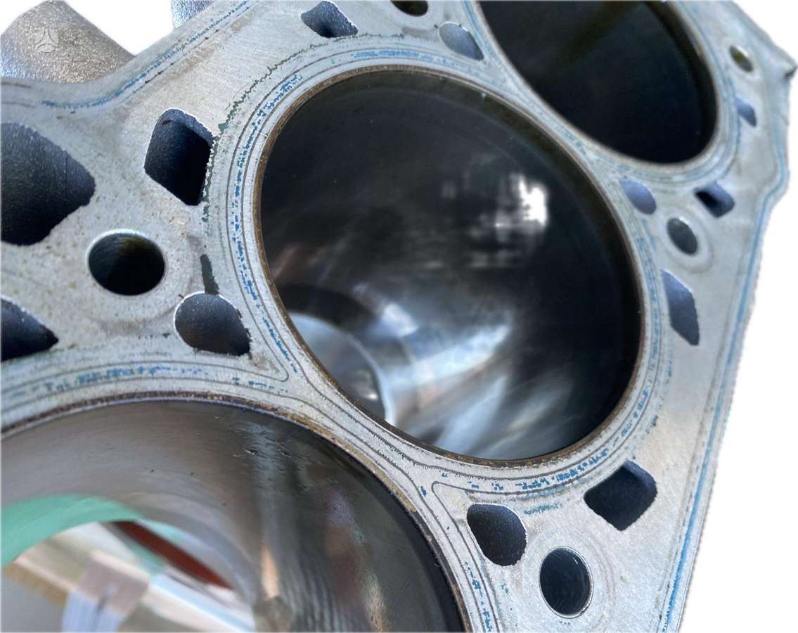 Porsche Cayenne, Dcb, engine block, cylinder head