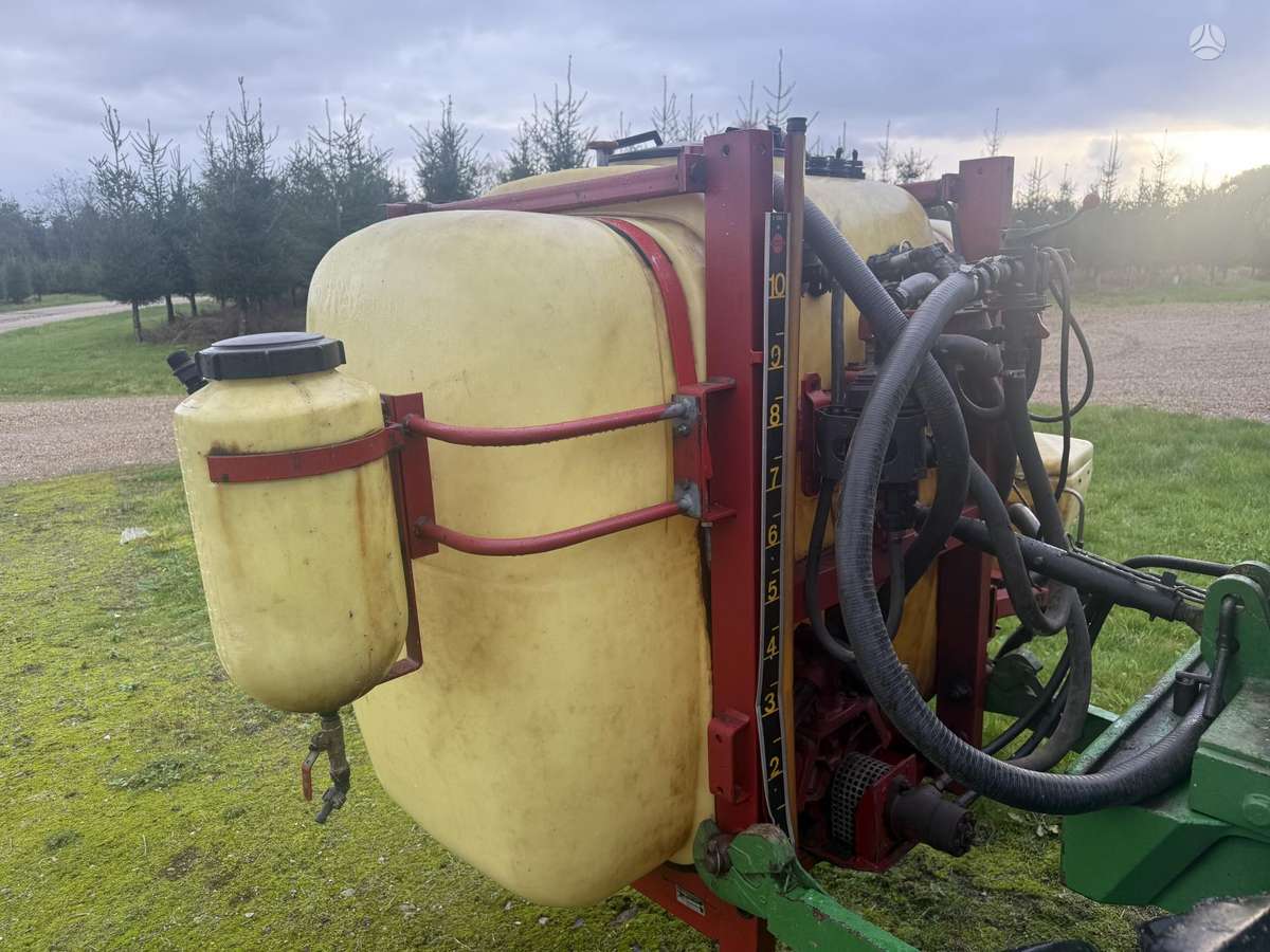 Hardi Mega, purkštuvai