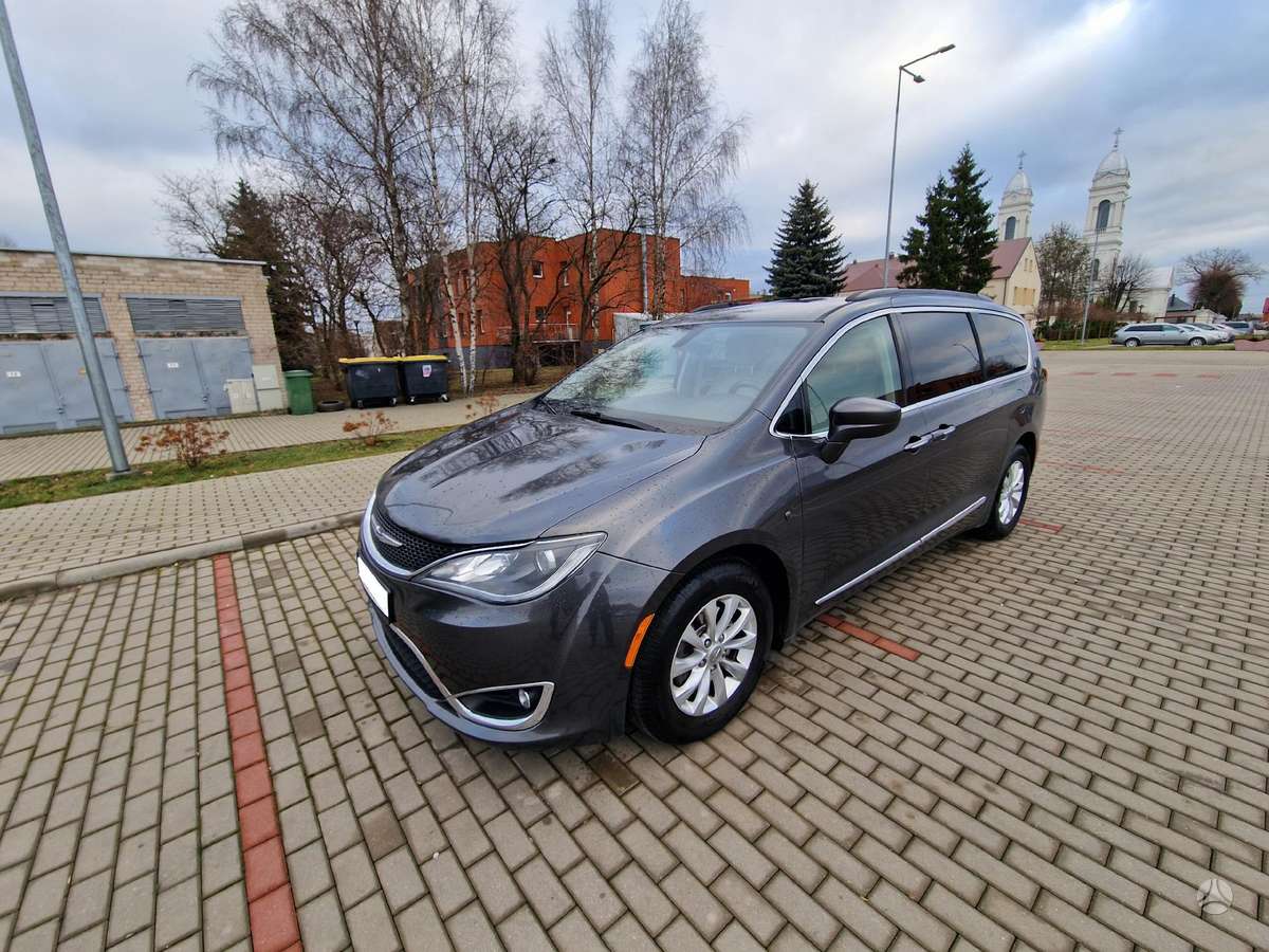 Chrysler Pacifica, 3.6 l., Минивэн