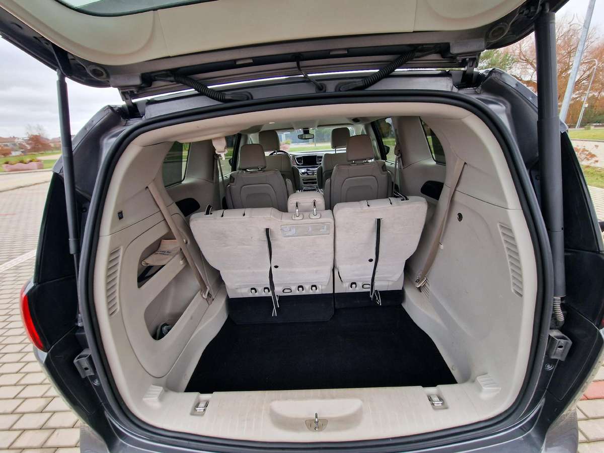 Chrysler Pacifica, 3.6 l., Минивэн
