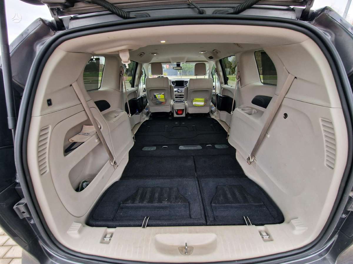 Chrysler Pacifica, 3.6 l., Минивэн