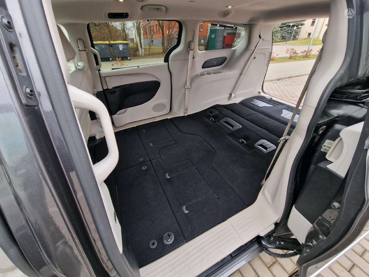 Chrysler Pacifica, 3.6 l., Минивэн