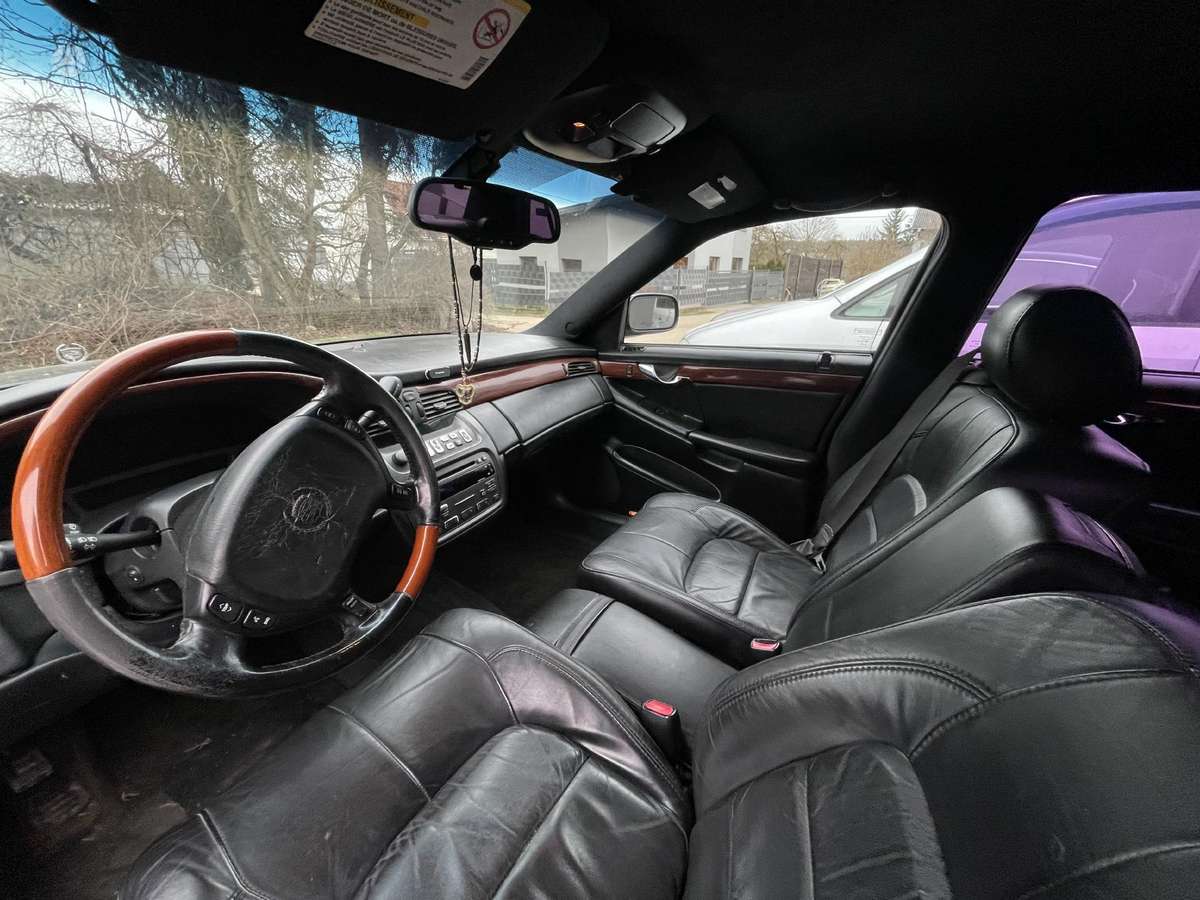 Cadillac DeVille, 4.6 l., saloon / sedan