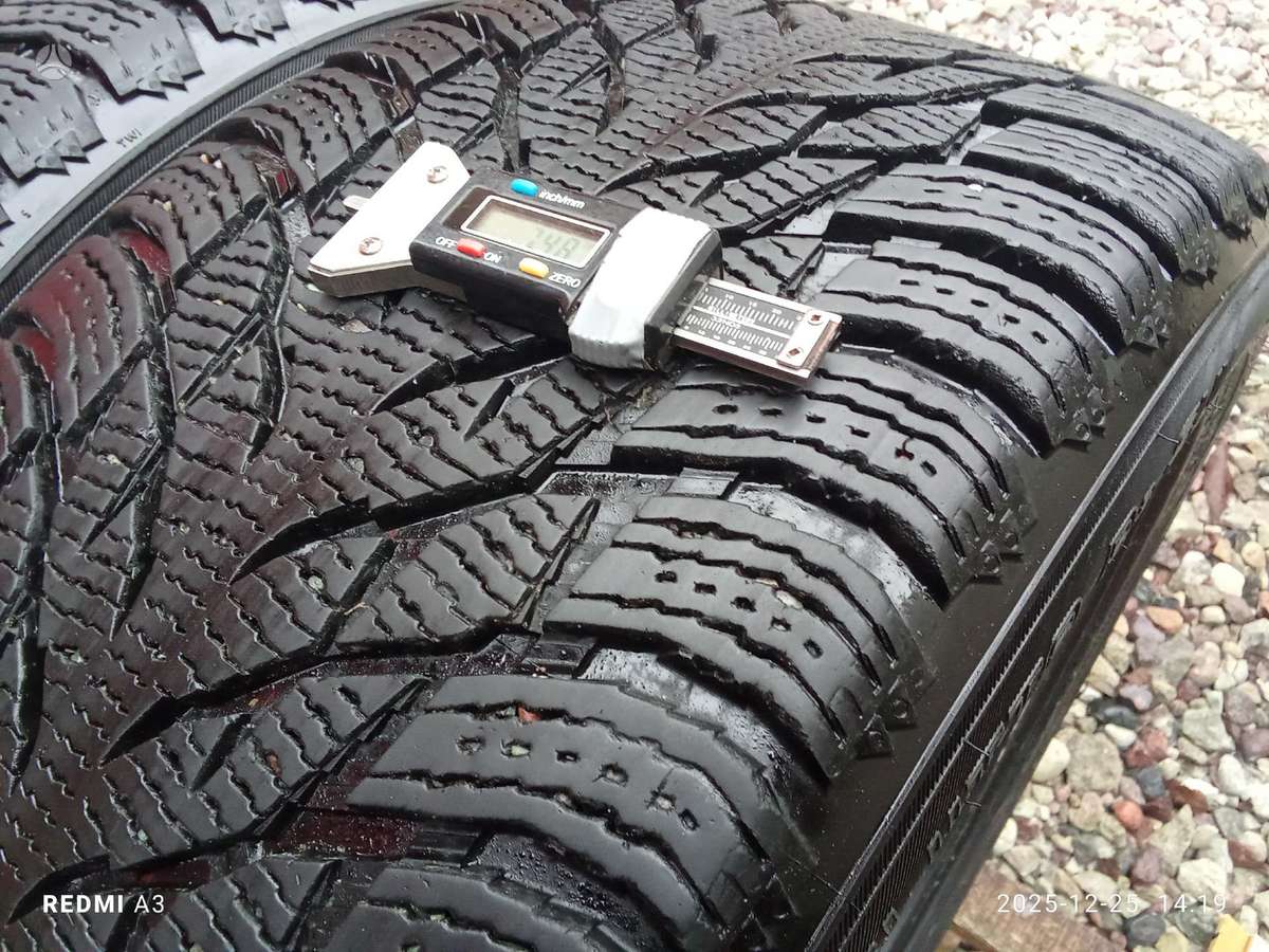 Nokian, всесезонные 255/45 R19