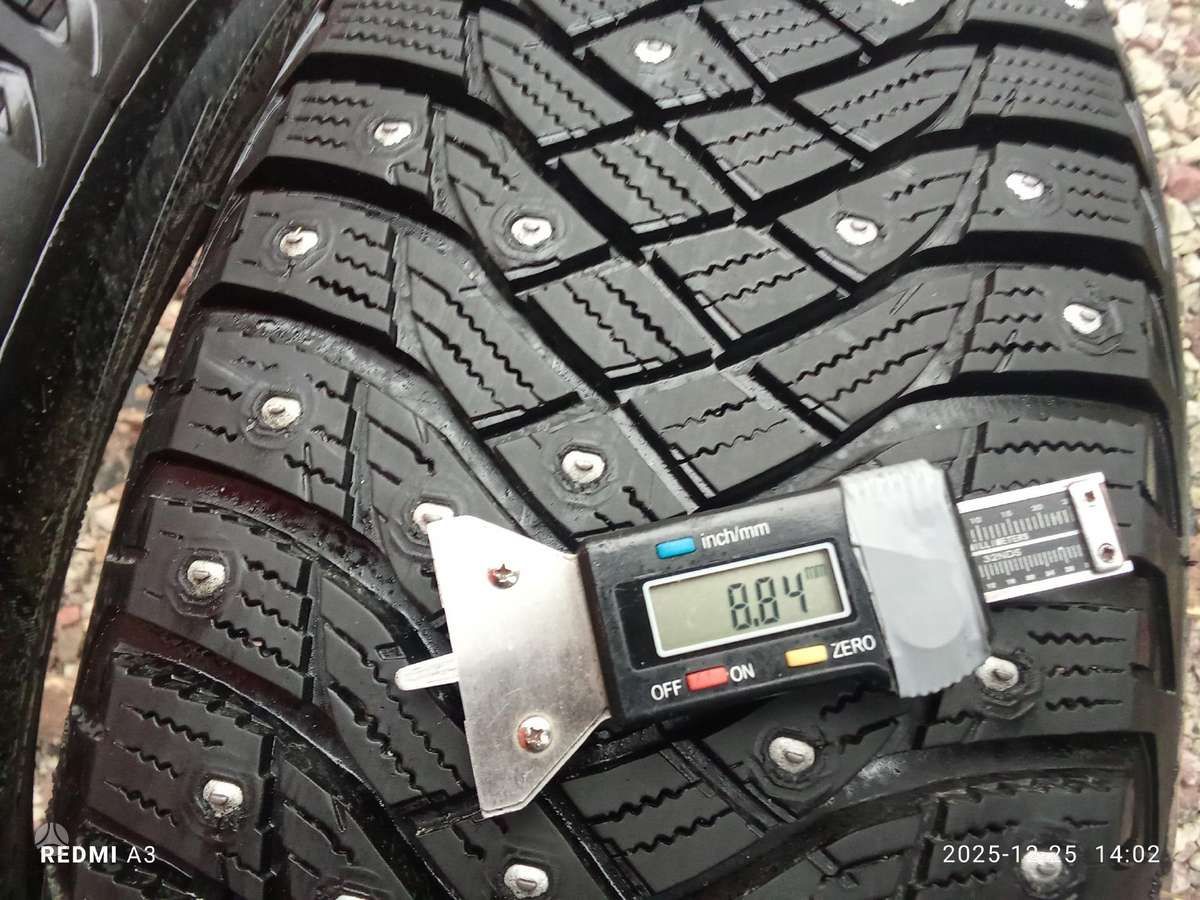 Goodyear, зимние 215/65 R17