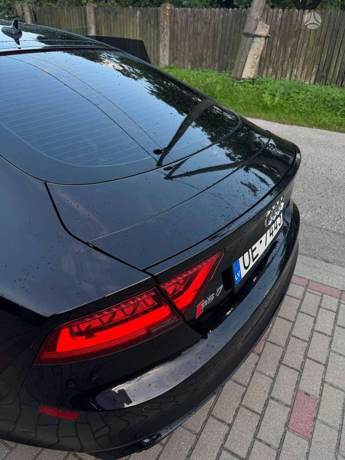 Audi RS 7, 4.0 l., Седан