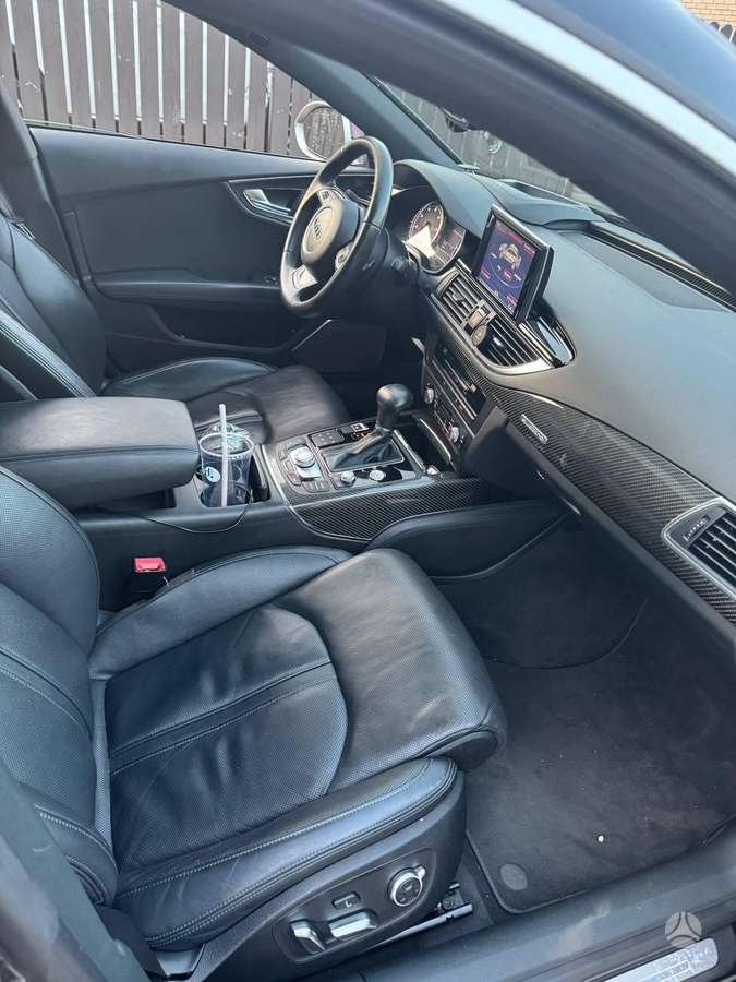 Audi RS 7, 4.0 l., Седан