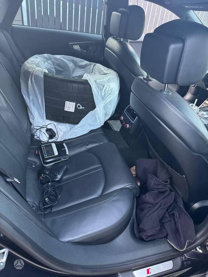 Audi RS 7, 4.0 l., Седан