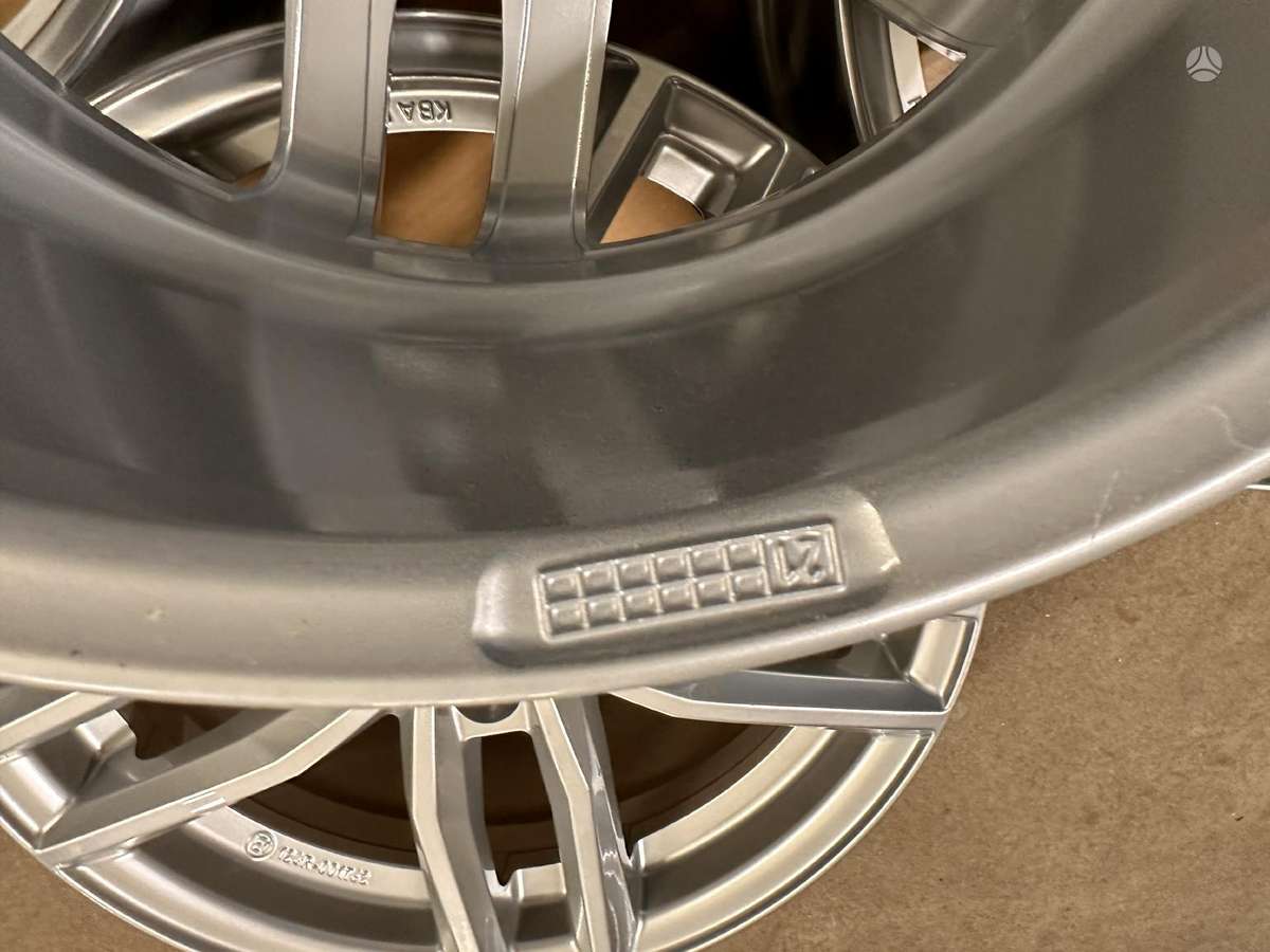 Audi, light alloy, R17