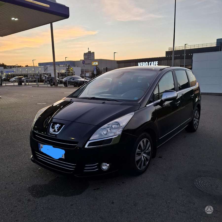 Peugeot 5008, 2.0 l., Универсал
