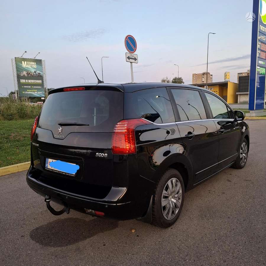 Peugeot 5008, 2.0 l., Универсал