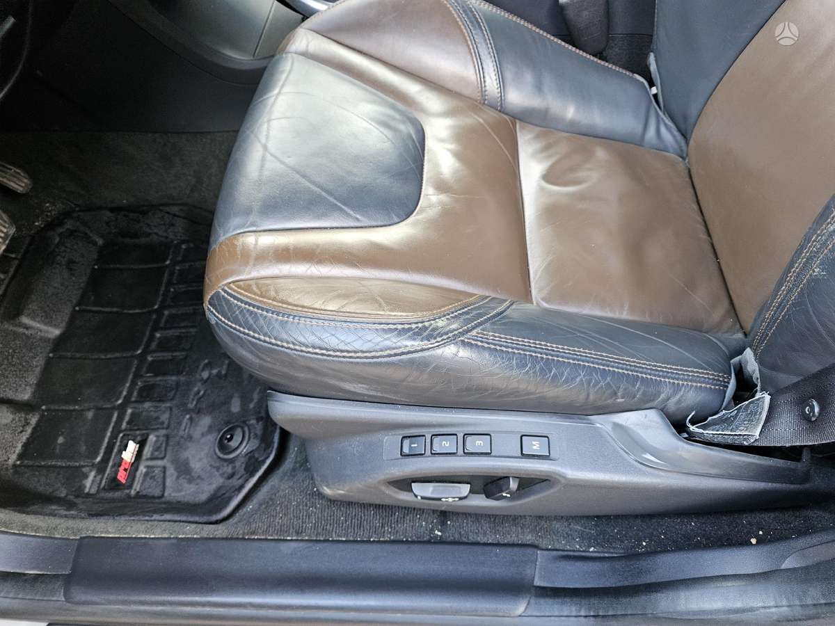 Volvo XC60 - 8