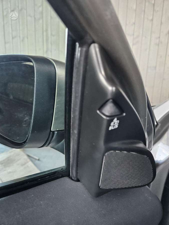 Volvo XC60 - 12