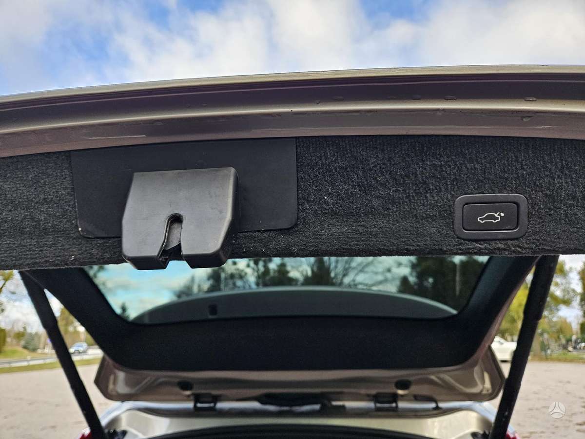 Volvo XC60 - 6