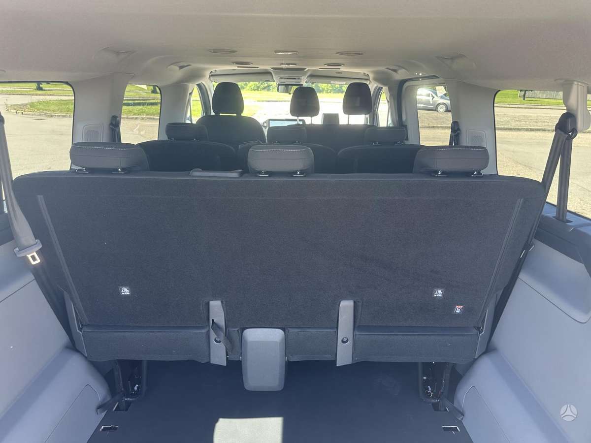 Ford Transit Custom, passenger minibus