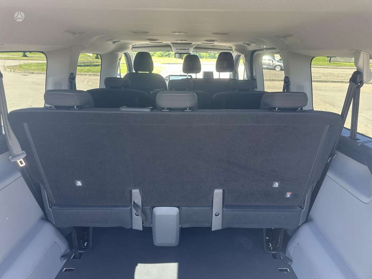 Ford Transit Custom, passenger minibus