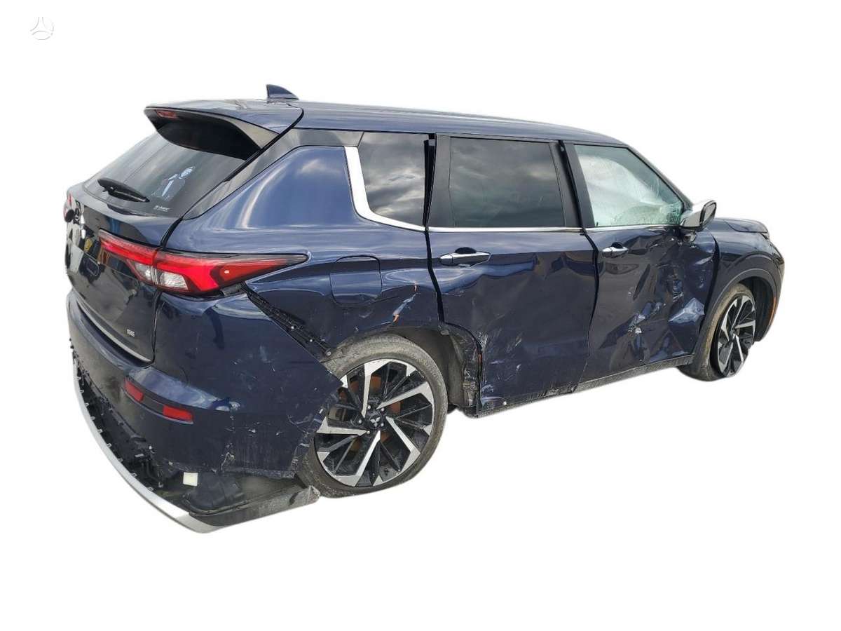 Mitsubishi Outlander dalimis