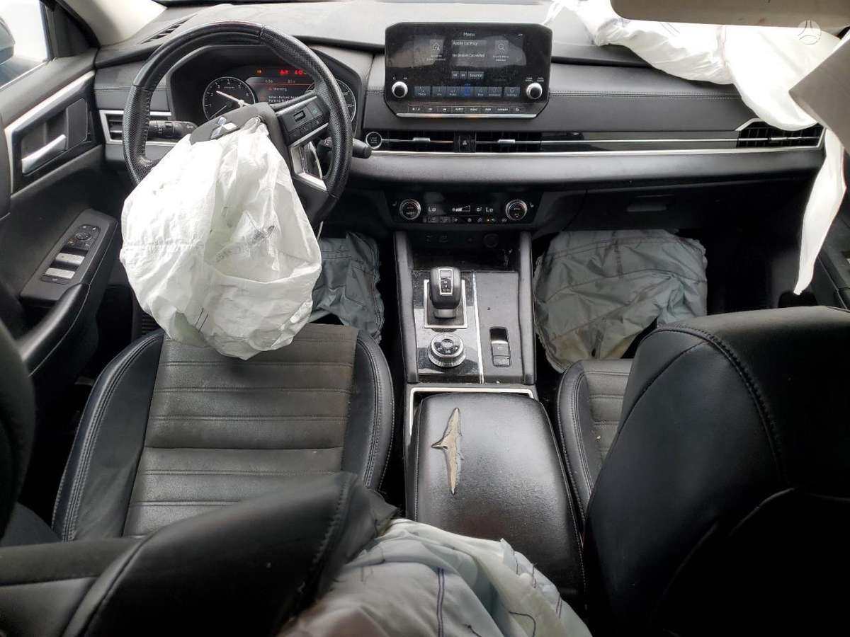 Mitsubishi Outlander dalimis