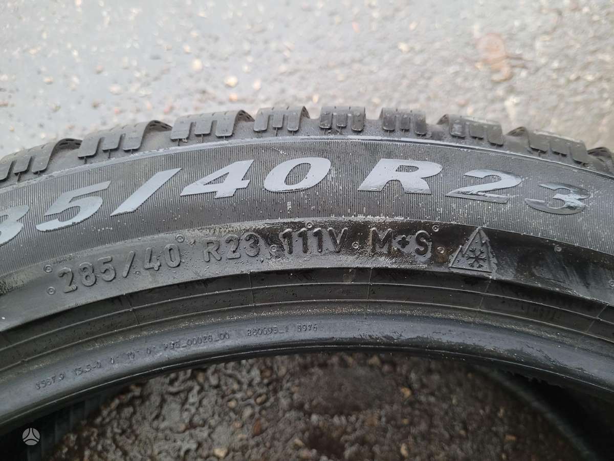 Pirelli Winter 2, winter 285/40 R23