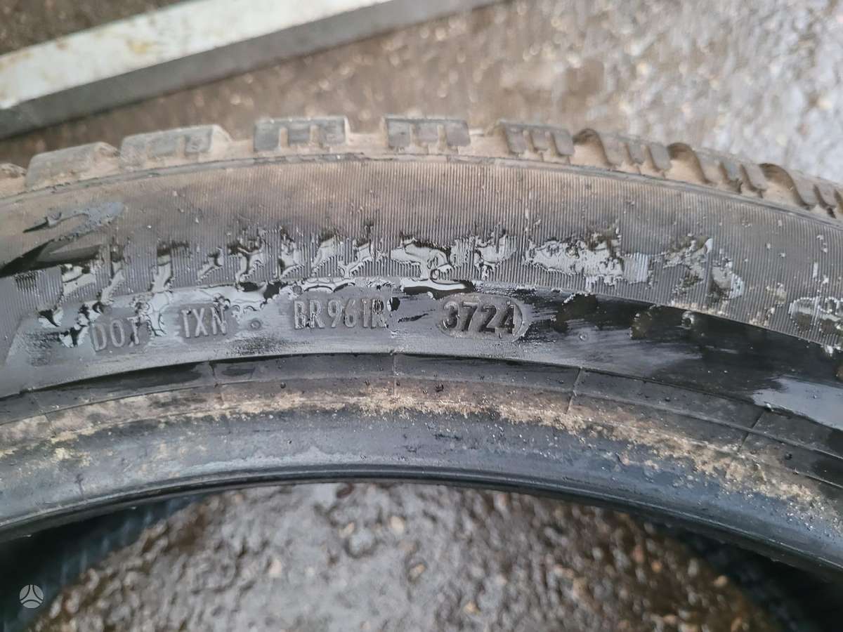 Pirelli Winter 2, зимние 285/40 R23
